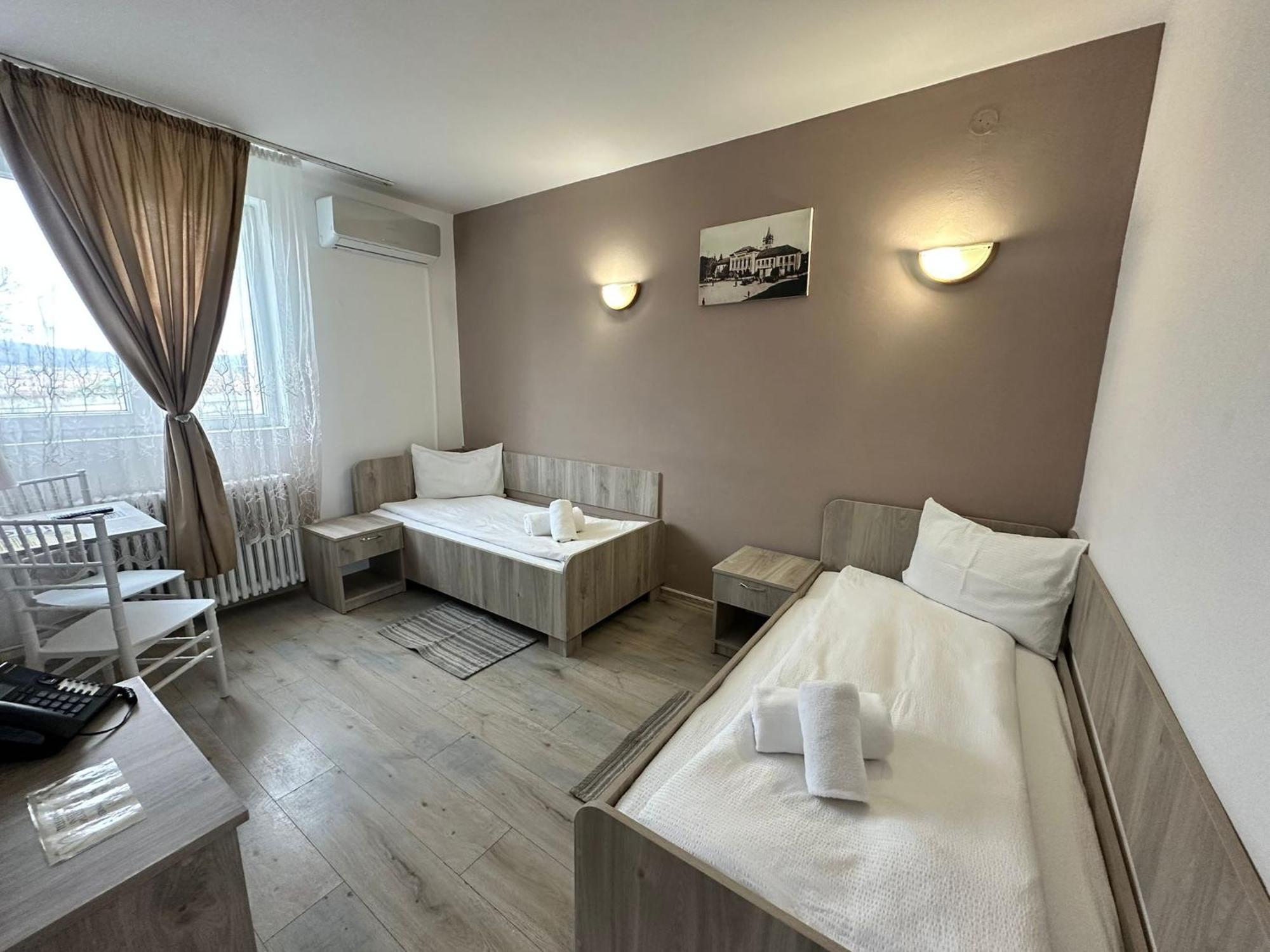 Motel Dacia Себеш Экстерьер фото